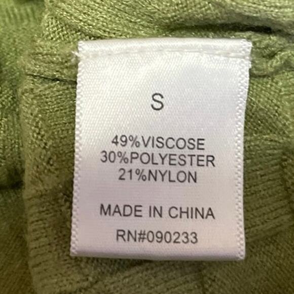 L.A. Heart Green Checker Stitch Mock Neck Long Sleeve Cropped Sweater Top Size S - Picture 5 of 5